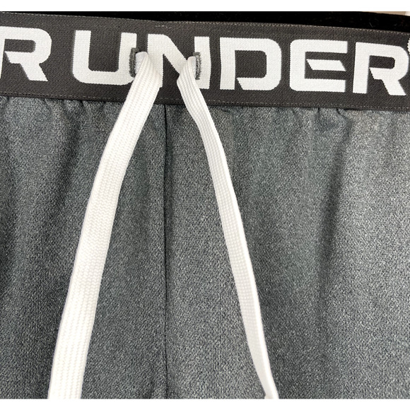 Under Armour gray shorts with logo elastic band Youth Medium - Picture 4 of 4